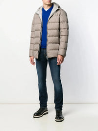 V-Neck Navy Blue Pullover