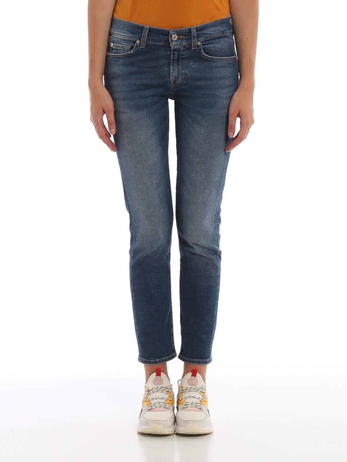 Mid Rise Roxanne Blue Jeans