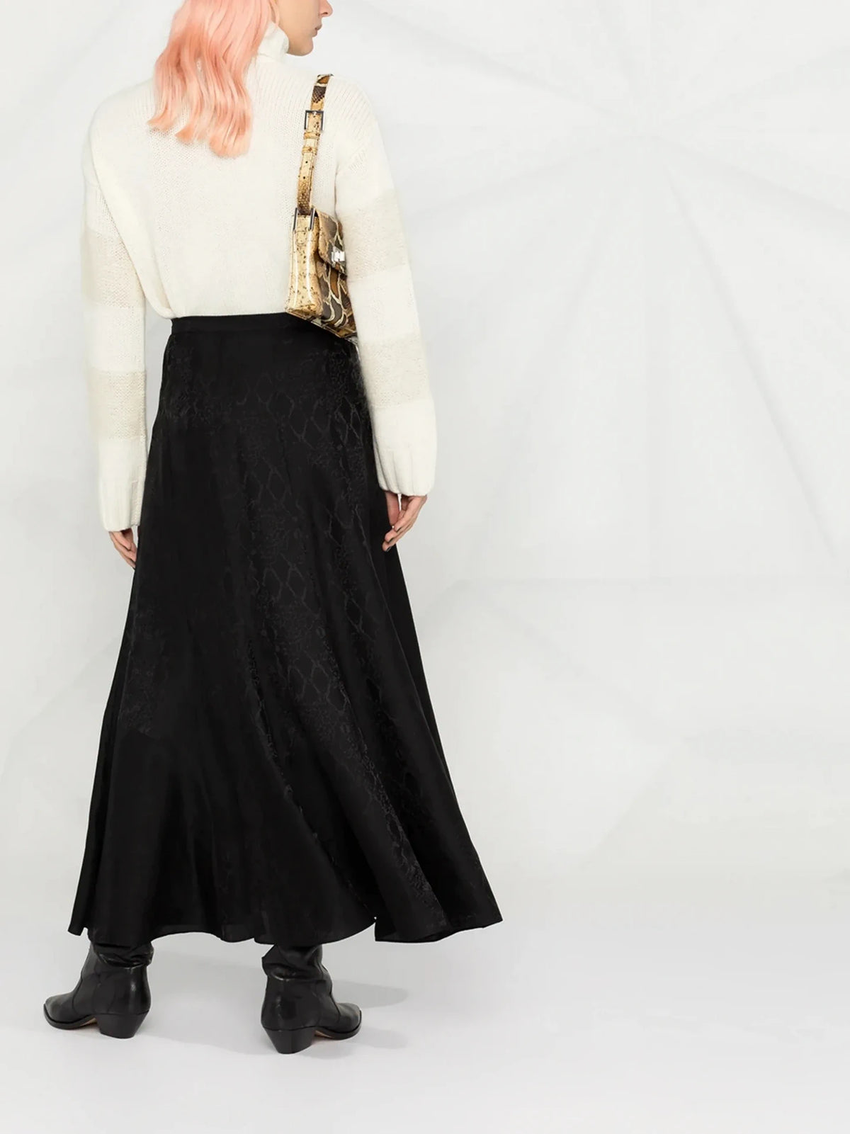 Jumpy Pytho Black Skirt