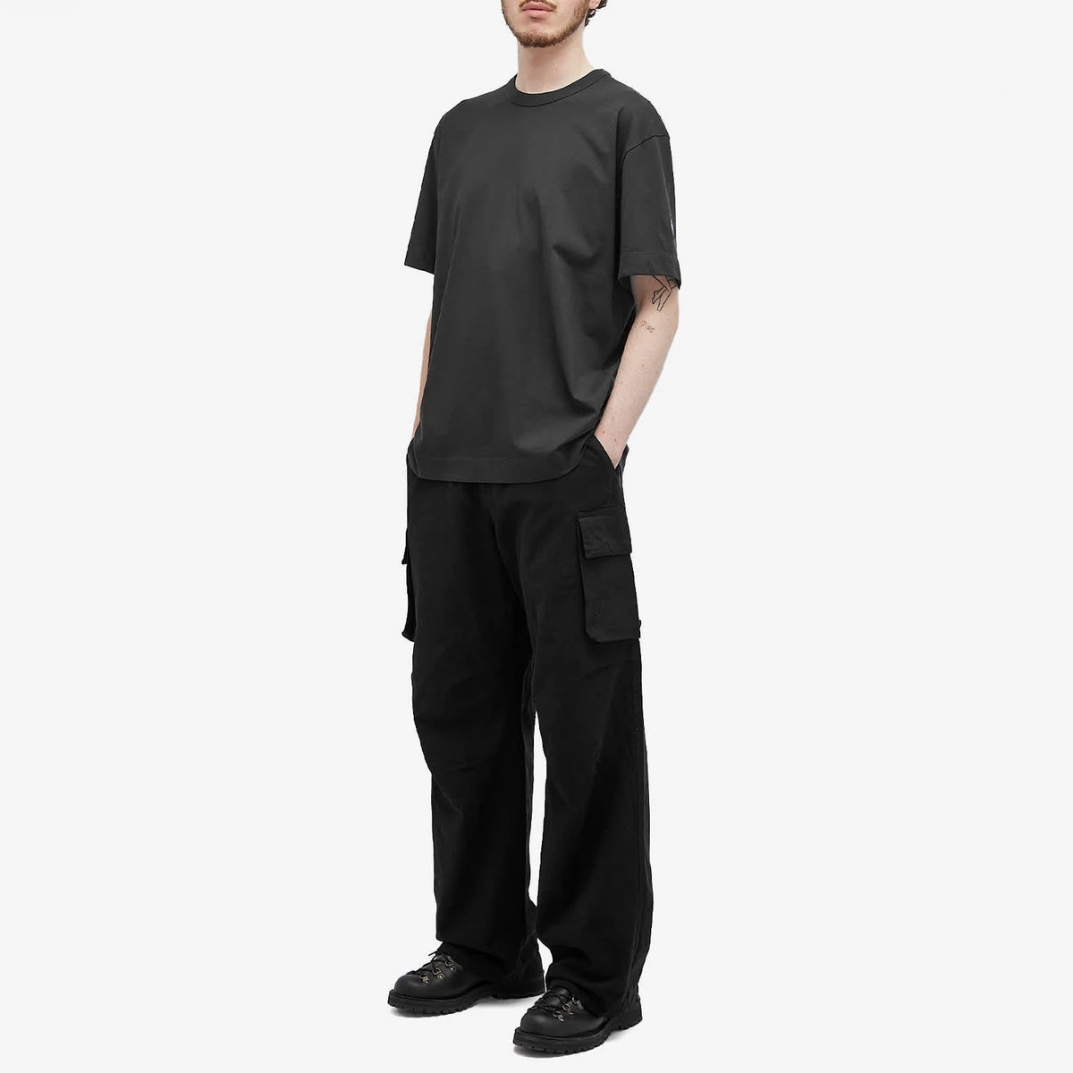 Gladstone Black T-Shirt