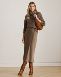 Lakiat Long-Sleeve Pullover