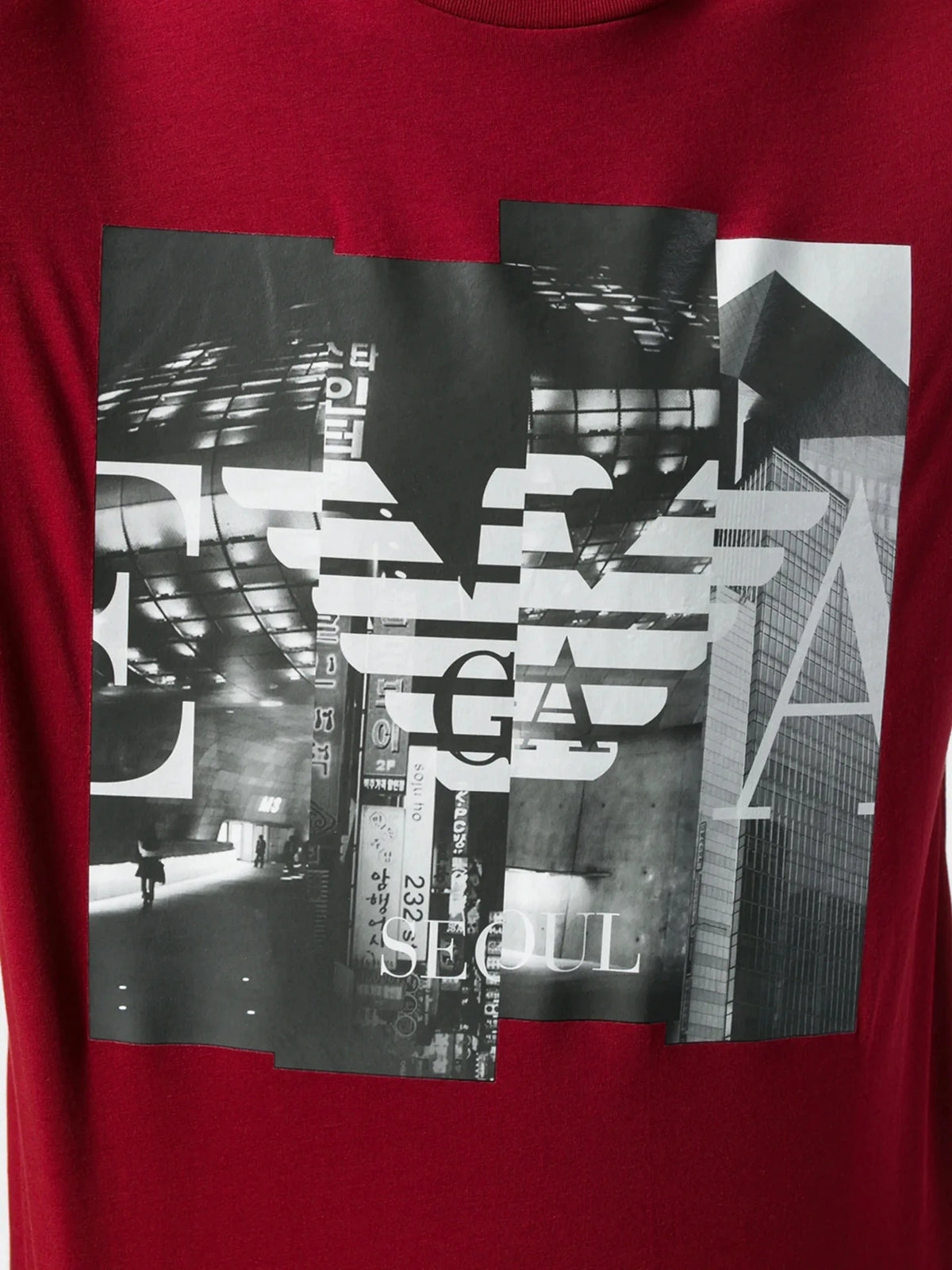 Photographic Print Red T-Shirt