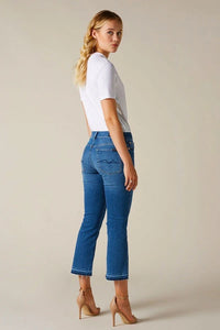 Cropped Boot Blue Jeans