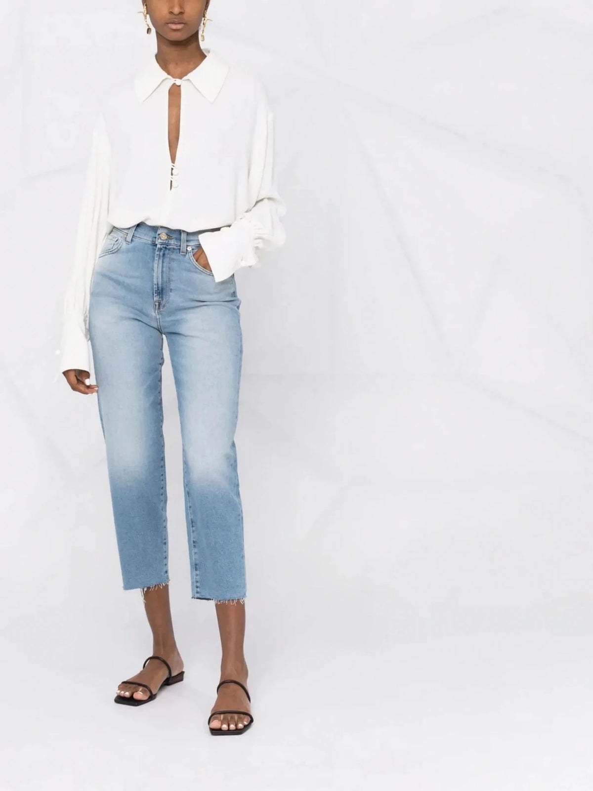 High-Rise Bleach Blue Jeans