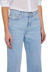 High-Waisted Light Blue Capri