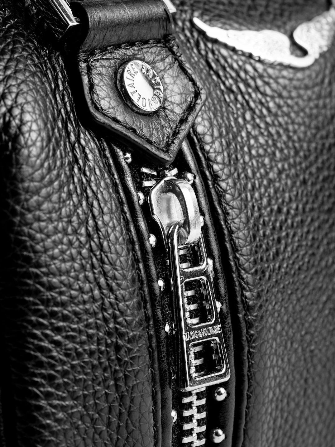 Sunny Nano Black Bag