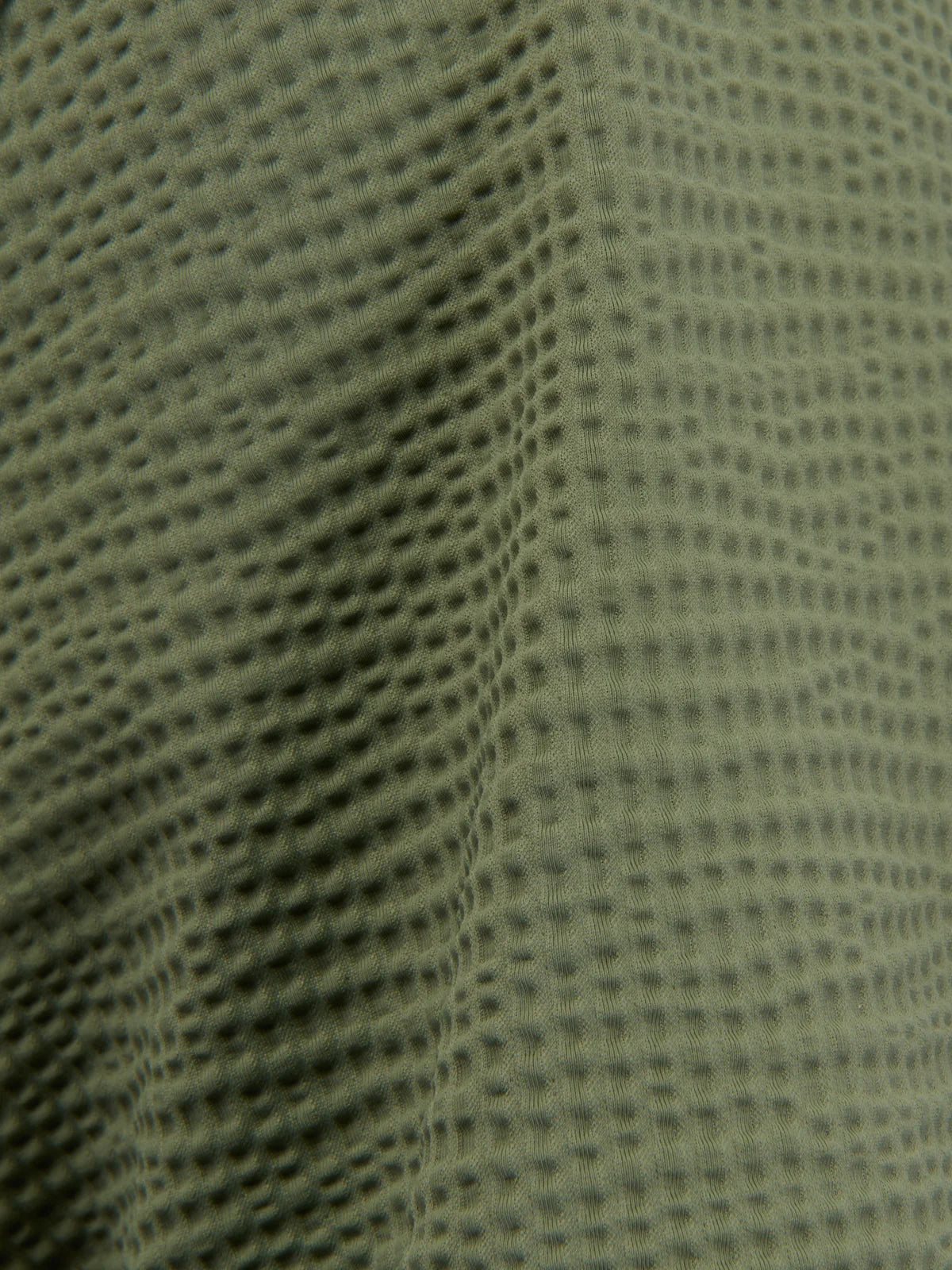 Active Shirt Collar