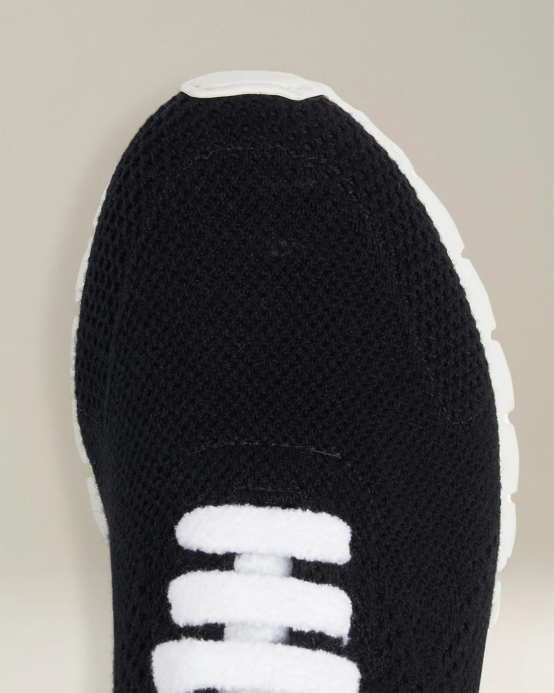 Cashmere Embroidered Black Sneakers