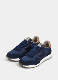 Keston Trainer