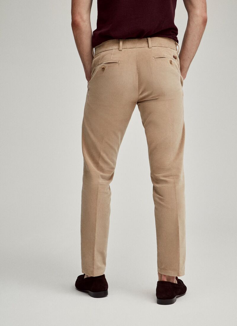 chino pants beige